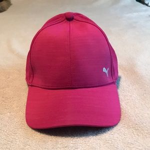Puma ladies baseball style golf hat